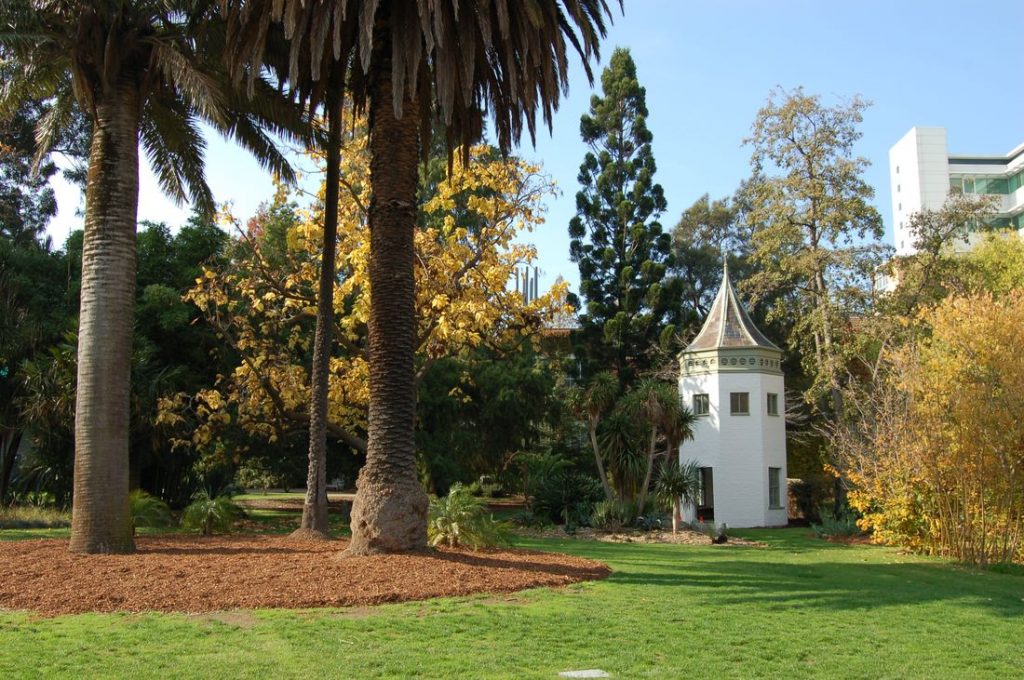 cmus-MelbourneUniversity-SystemGarden_001